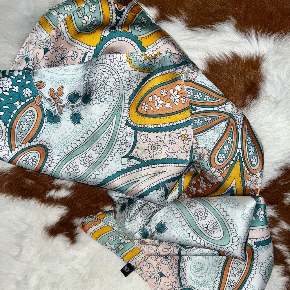 Multi color western scarve